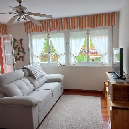 Apartamento Catalina, céntrico, tranquilo y luminoso Llanes Exterior foto
